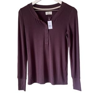 Lou & Grey long sleeve ribbed button tee